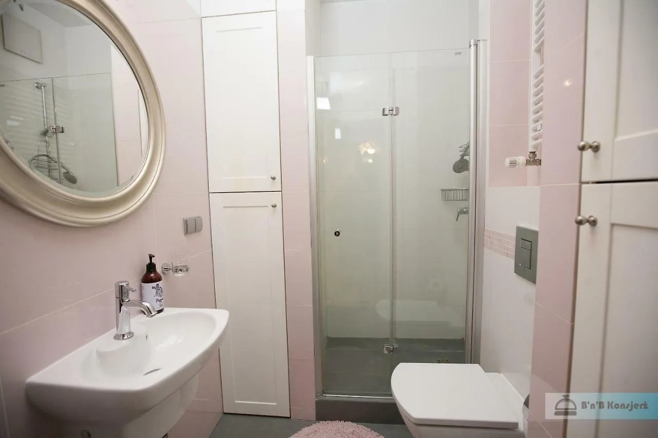 Warsaw Concierge Vistula Apartment بولندا